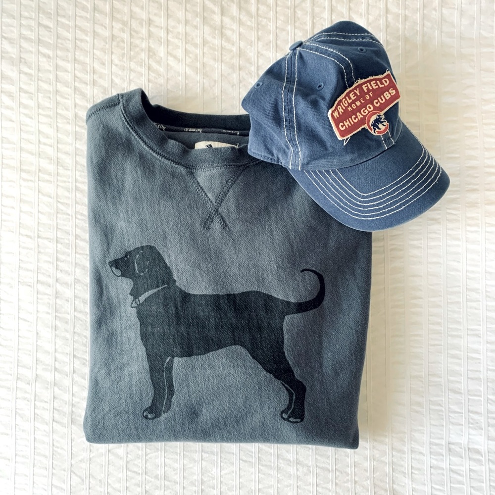 The Black Dog Navy Blue Crewneck Sweatshirt with Black Dog Graphic